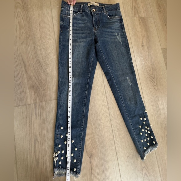 Zara Basic. Women's Blue Pearl Embellished Jeans 👖🧋 - Picture 6 of 14